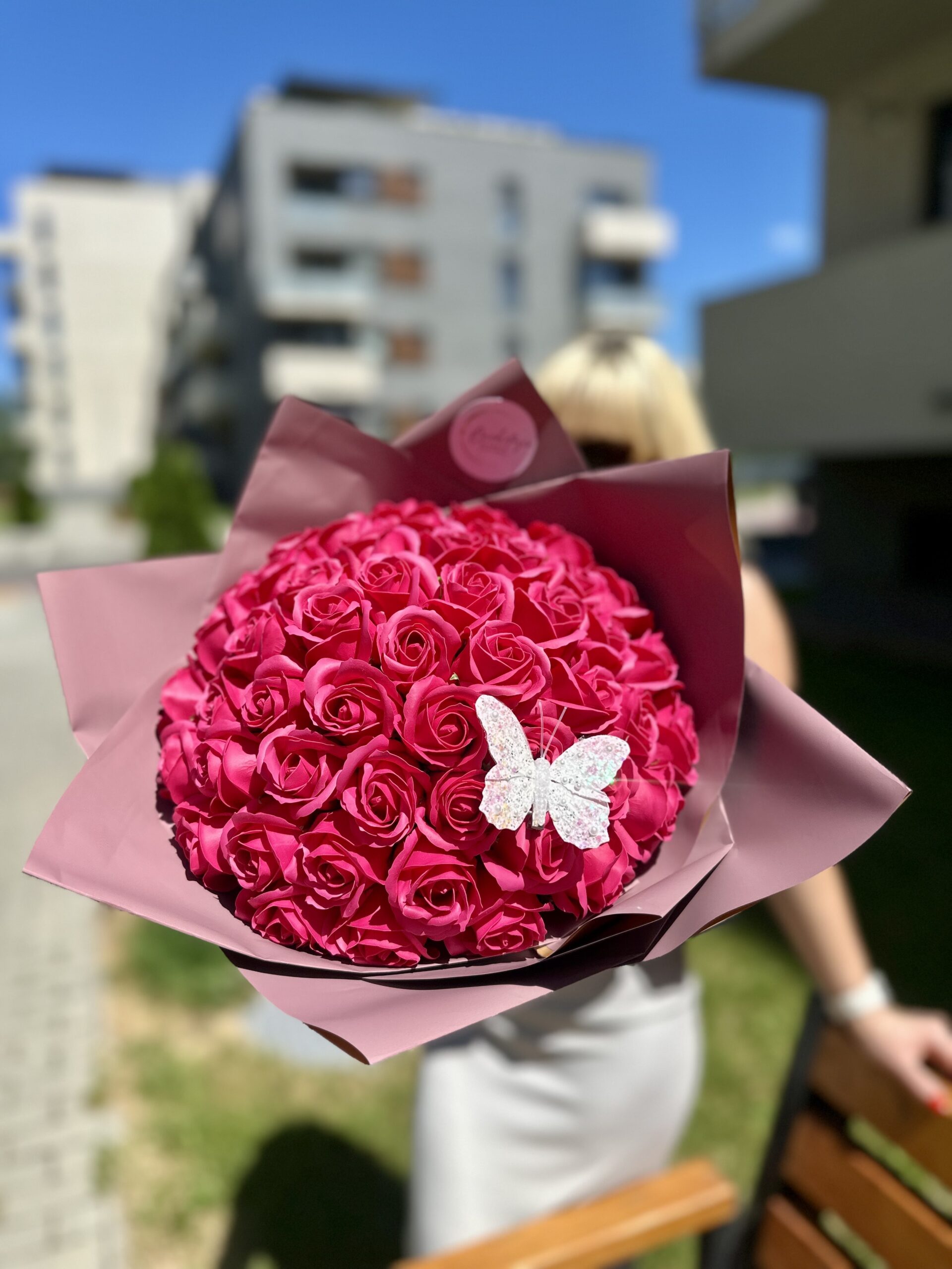 Buchet Butterfly Effect - imagine 5