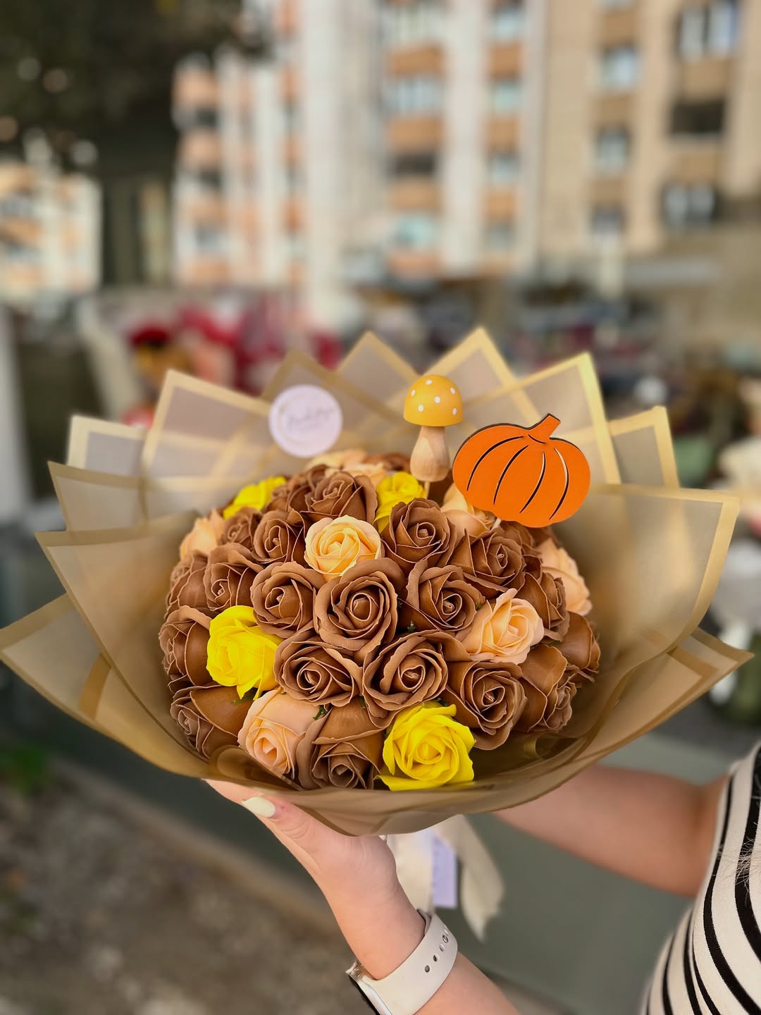 Buchet Falling Leaves